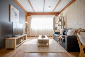 Cosy & Convenient: WiFi =& Parking